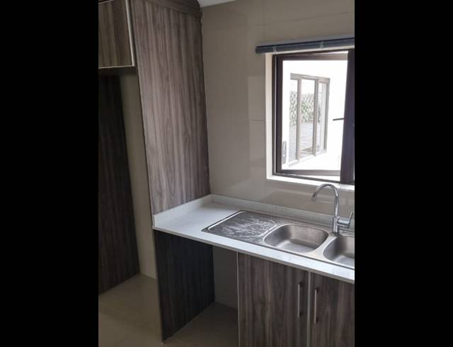 1 BEDROOM FLAT TO LET IN MOUNT VERNON